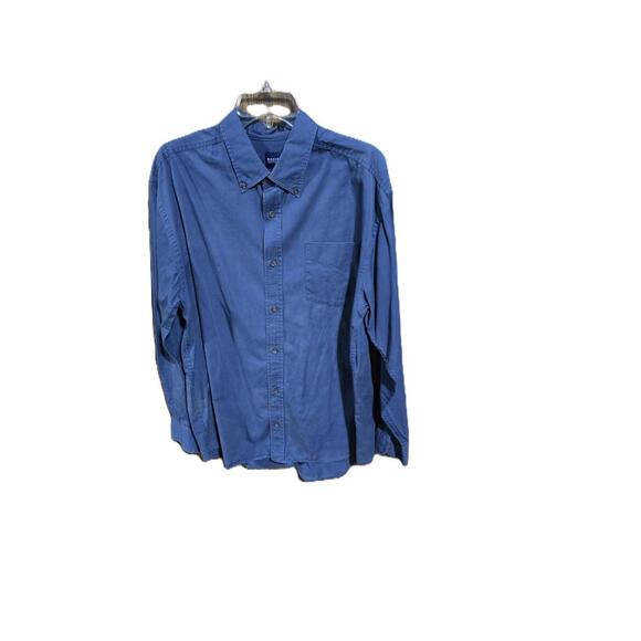 Basic Editions Other - Basic Editions Navy Blue Button Down Shirt With Pocket